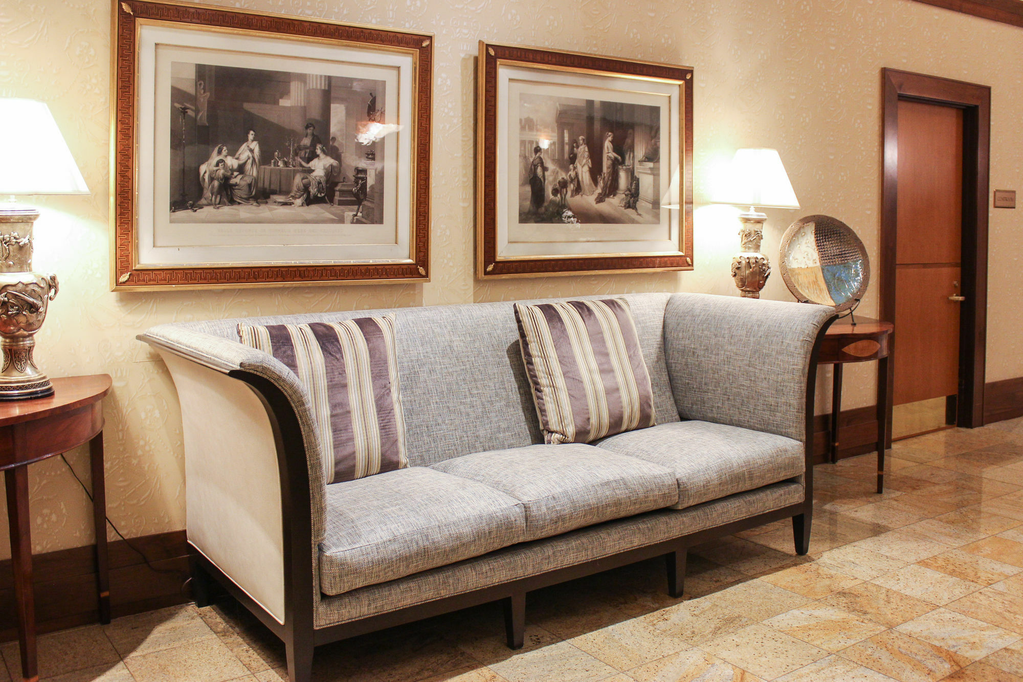 Hotel Providence Kültér fotó